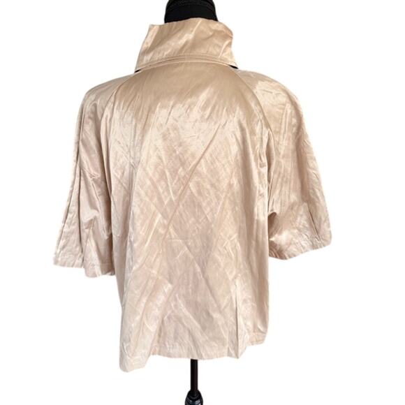 Chico’s Beige Zip & Snap Front Satin-Look Textured Jacket, Size 3 NWT - Picture 3 of 7